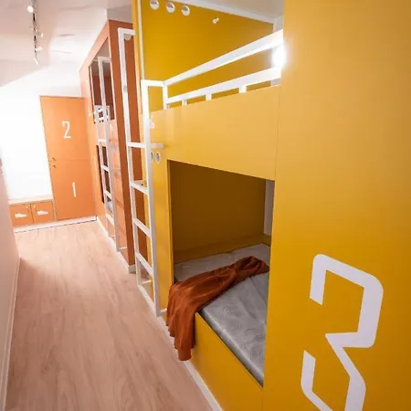 Le Hueb Hostel *